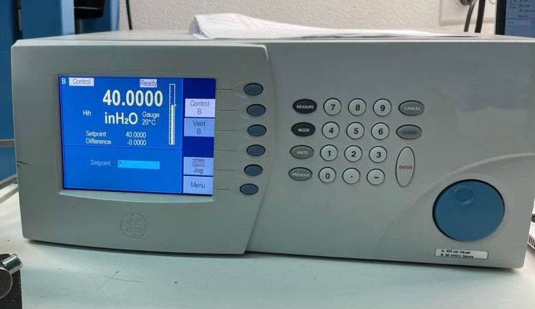 Fluke RUSKA 7252i Digital Pressure Calibrator