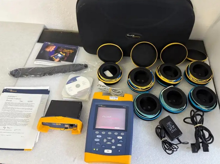 Fluke Networks OF-500 OptiFiber OTDR Set Kit