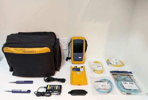 Fluke OFP2-100-Qi Optifiber Pro Quad OTDR Set