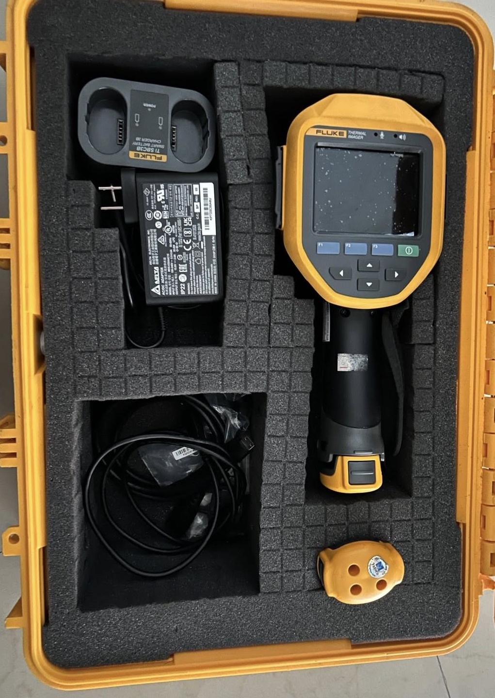 Fluke TI300U Ultra Thermal Camera Kit